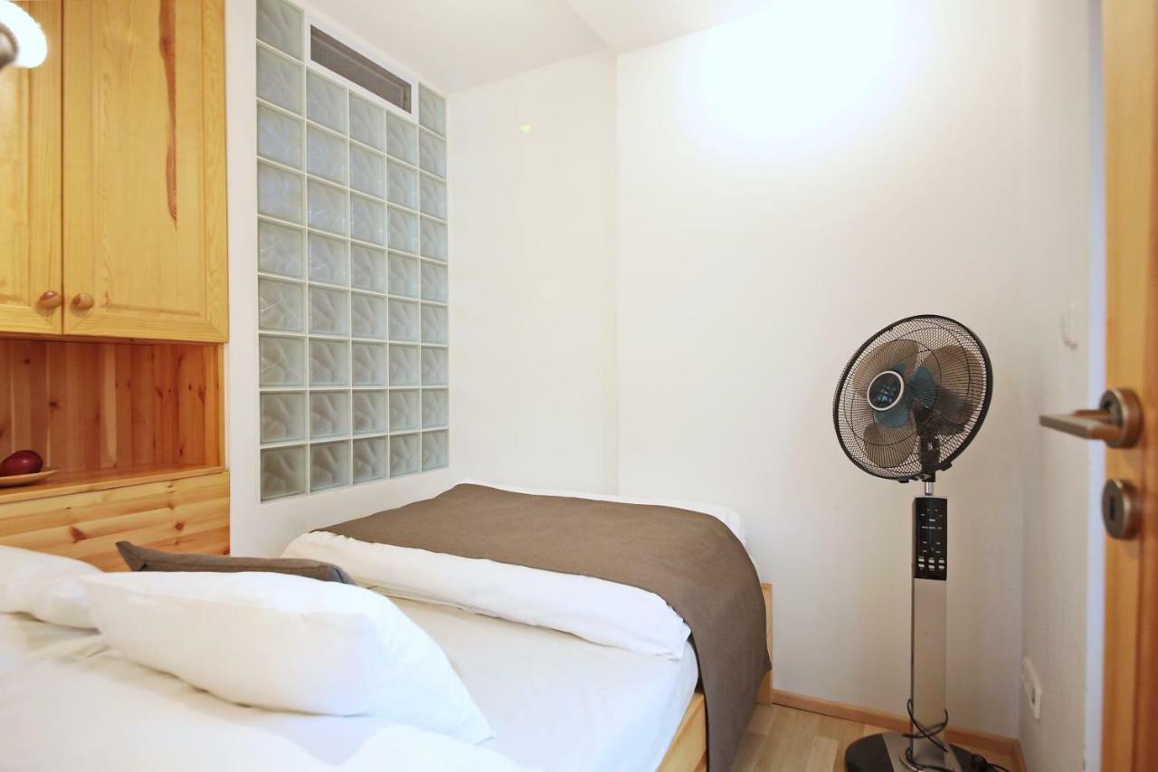 Invalidovna Apartment Prague Ngoại thất bức ảnh
