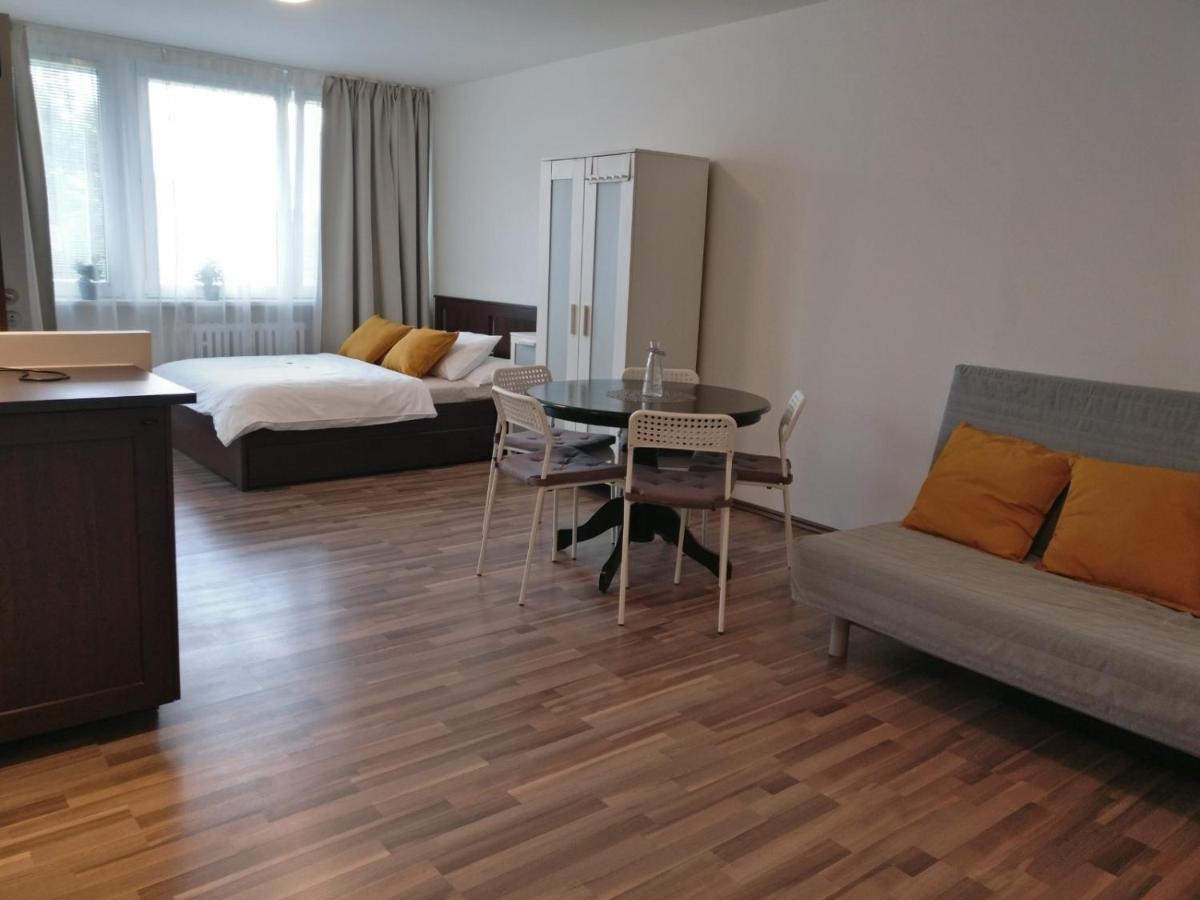 Invalidovna Apartment Prague Ngoại thất bức ảnh